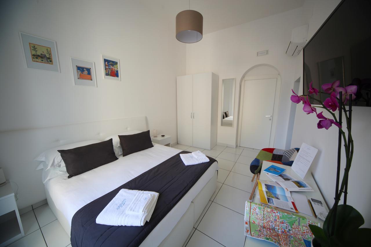 Le Mulieres Apartamento Salerno Exterior foto